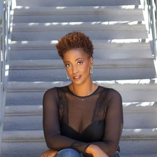 Chloe Hilliard San Francisco Tickets