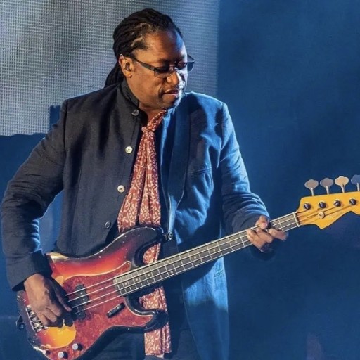 Darryl Jones in San Francisco
